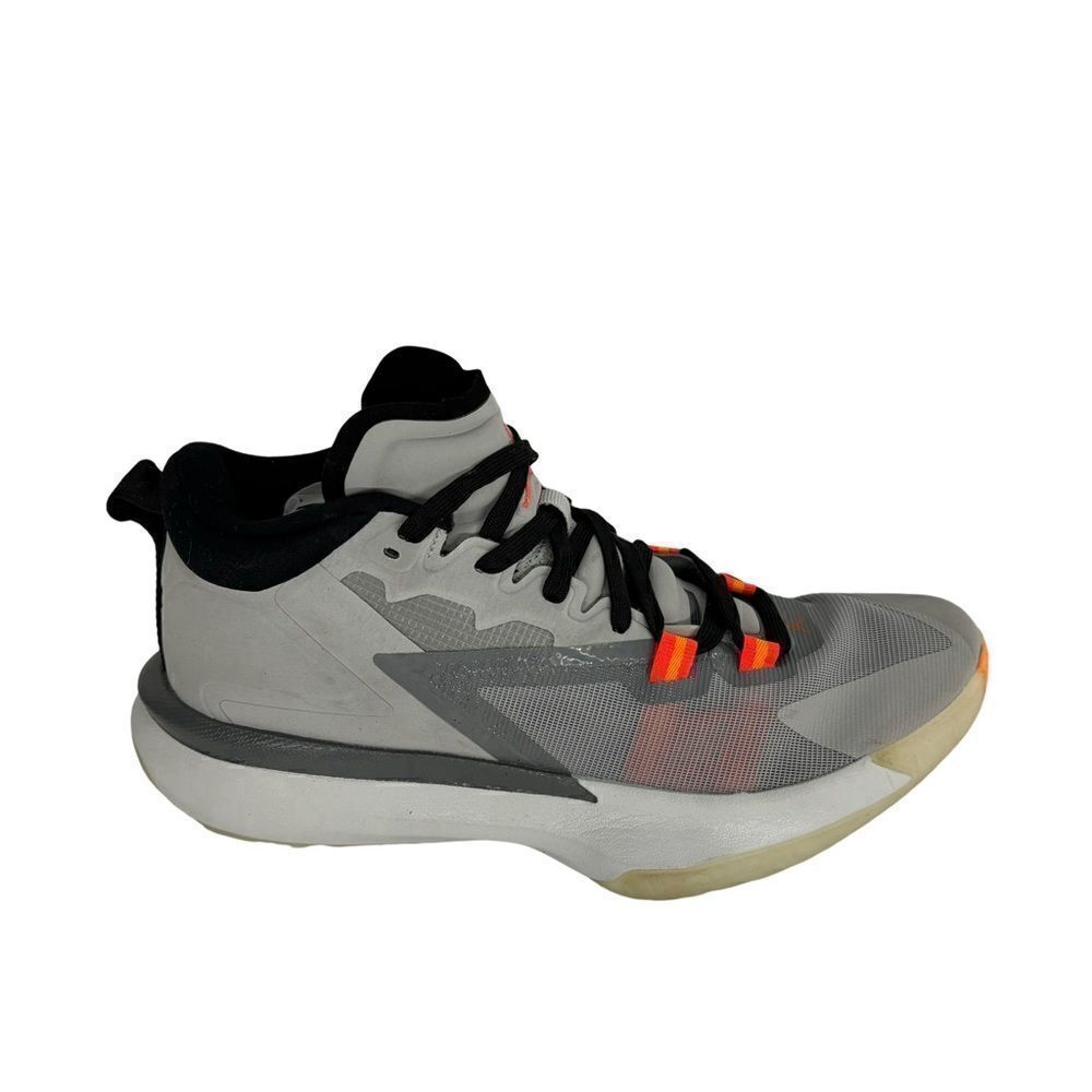 Men’s Jordan Zion Williams athletic basketball shoes size 10.5 gray/orange